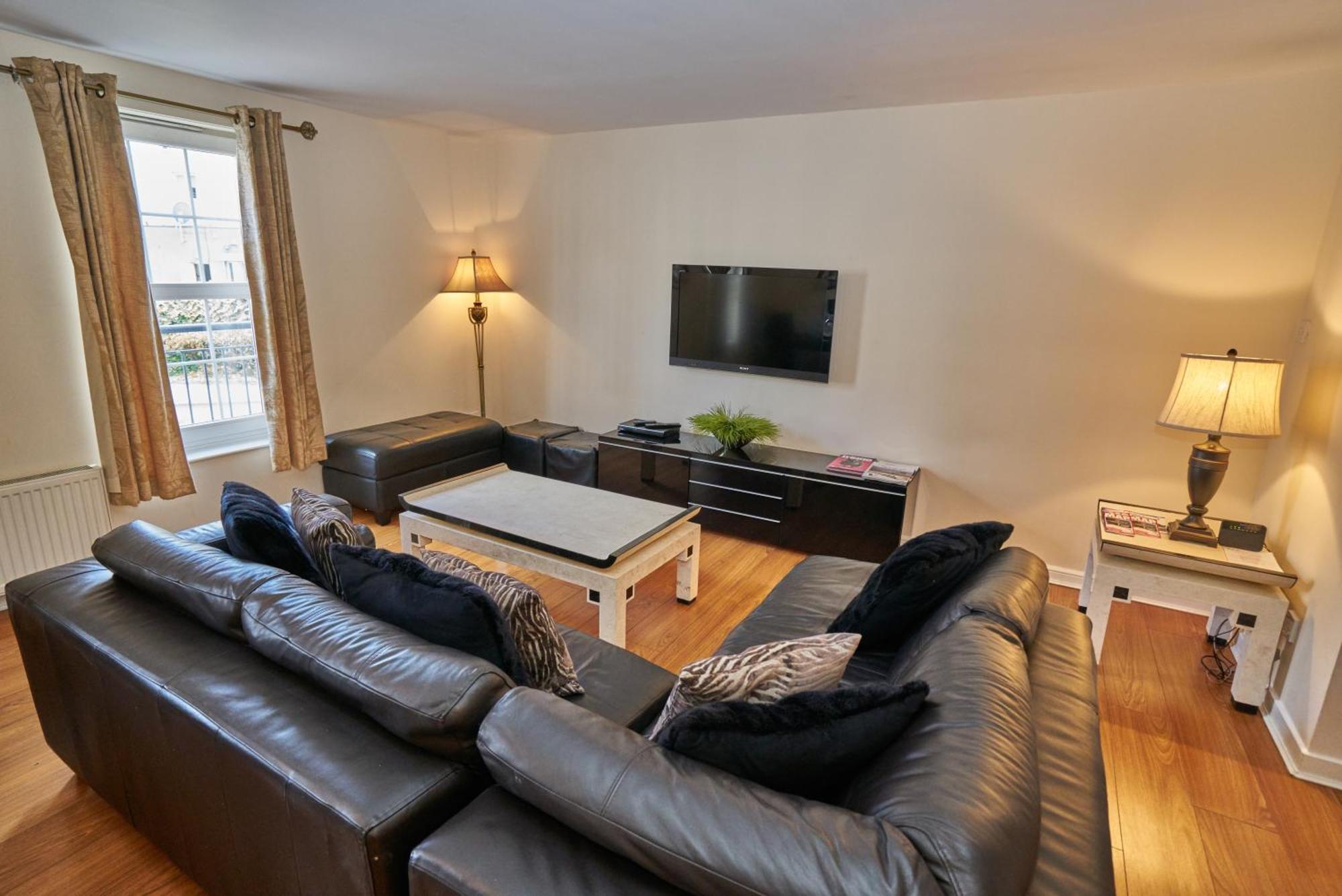Edinburgh Pearl Apartments - Haymarket Residence, Edinburgh